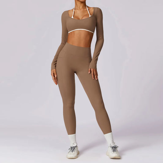 Elevate Your Workout with This Stylish 2-Piece Women's Tracksuit Set! 🧘‍♀️💪 #YogaGoals #FitnessFashion